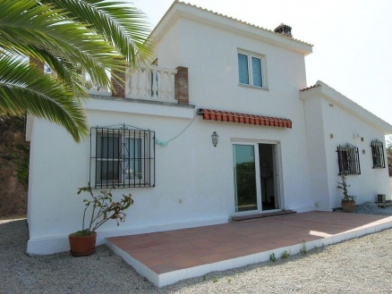 Villa&nbsp;for&nbsp;sale&nbsp;in&nbsp;town,&nbsp;Spain&nbsp;119955