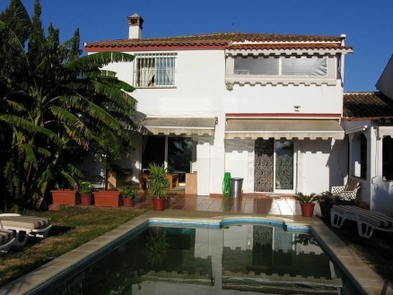 Villa&nbsp;for&nbsp;sale&nbsp;in&nbsp;town&nbsp;119969
