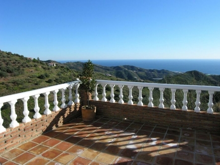 Sayalonga&nbsp;property:&nbsp;Villa&nbsp;with&nbsp;2&nbsp;bedroom&nbsp;in&nbsp;Sayalonga&nbsp;119972