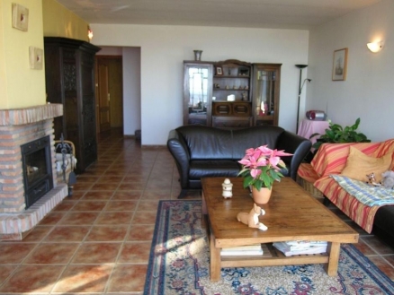 Sayalonga&nbsp;property:&nbsp;Villa&nbsp;for&nbsp;sale&nbsp;in&nbsp;Sayalonga,&nbsp;Malaga&nbsp;119972