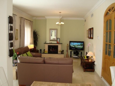 Coin property: Villa with 3 bedroom in Coin 119977