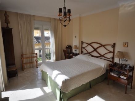 Malaga&nbsp;property&nbsp;|&nbsp;3&nbsp;bedroom&nbsp;Villa&nbsp;120177