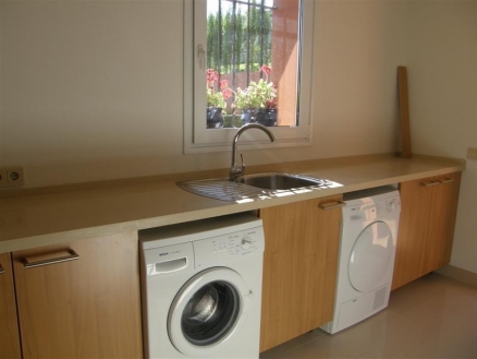 Sotogrande&nbsp;property:&nbsp;Sotogrande&nbsp;Villa&nbsp;120203