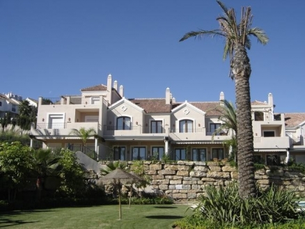 El Paraiso property: Townhome for sale in El Paraiso, Spain 120228