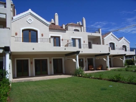 El Paraiso property: Townhome with 4 bedroom in El Paraiso 120228