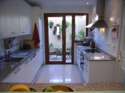 El Paraiso property: Townhome in Malaga for sale 120228