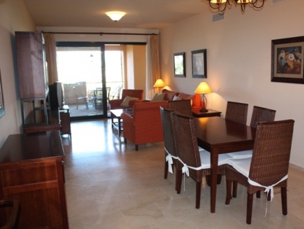 Estepona property: Apartment with 2 bedroom in Estepona 120267