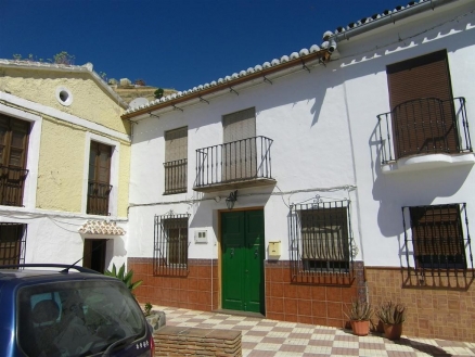 Alora property: Townhome for sale in Alora 120514