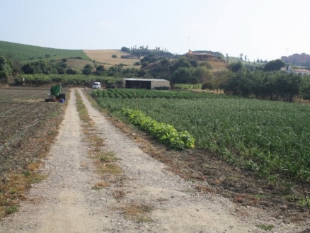 Land&nbsp;with&nbsp;bedroom&nbsp;in&nbsp;town,&nbsp;Spain&nbsp;120547