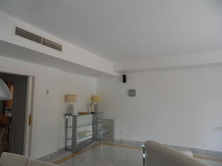 Townhome with 4 bedroom in town 120621
