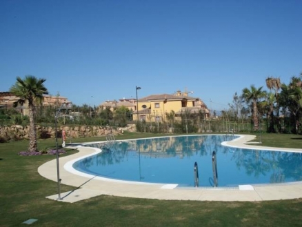 Estepona property: Apartment for sale in Estepona, Spain 121108