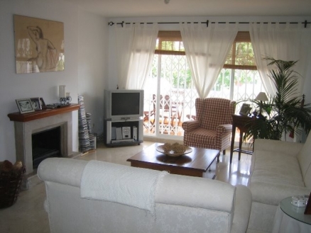 Estepona property: Apartment with 2 bedroom in Estepona 121350