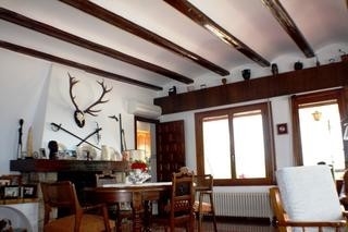 Villa&nbsp;for&nbsp;sale&nbsp;in&nbsp;town,&nbsp;Alicante&nbsp;121446