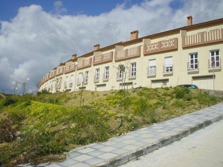 Guadiaro&nbsp;property:&nbsp;Townhome&nbsp;with&nbsp;2&nbsp;bedroom&nbsp;in&nbsp;Guadiaro,&nbsp;Spain&nbsp;121542