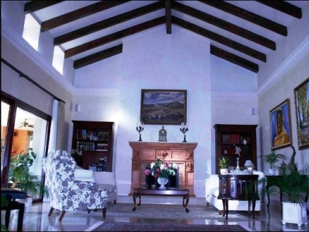 Villa with 5 bedroom in town 121562