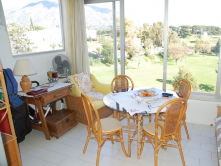 Aloha property: Apartment with 1 bedroom in Aloha, Spain 121563