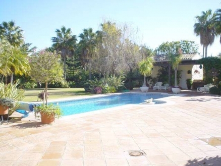 Sotogrande&nbsp;property:&nbsp;Villa&nbsp;for&nbsp;sale&nbsp;in&nbsp;Sotogrande,&nbsp;Spain&nbsp;121569
