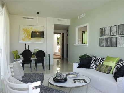 Estepona property: Apartment with 2 bedroom in Estepona 121619