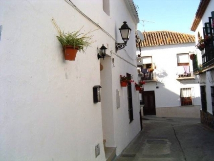 Estepona property: Townhome for sale in Estepona 121711