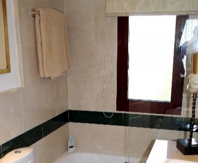 Estepona property: Apartment with 2 bedroom in Estepona 121730