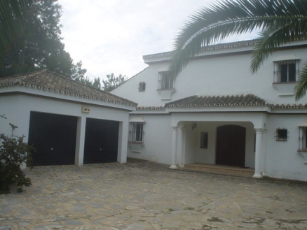Sotogrande&nbsp;property:&nbsp;Villa&nbsp;for&nbsp;sale&nbsp;in&nbsp;Sotogrande,&nbsp;Cadiz&nbsp;121789