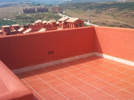 Estepona property: Apartment with 3 bedroom in Estepona 121992