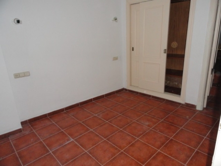 Townhome&nbsp;for&nbsp;sale&nbsp;in&nbsp;town,&nbsp;Malaga&nbsp;122012