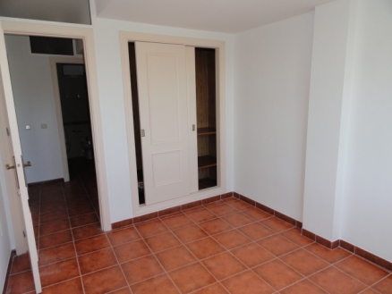 Malaga&nbsp;property&nbsp;|&nbsp;4&nbsp;bedroom&nbsp;Townhome&nbsp;122012