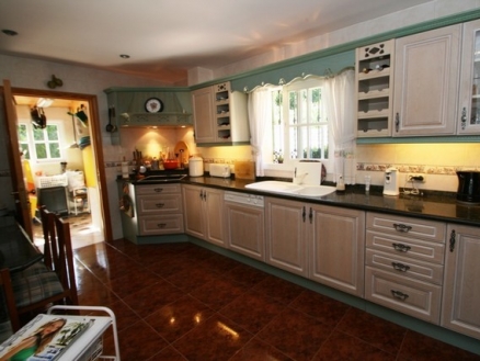 Las&nbsp;Brisas&nbsp;property:&nbsp;Villa&nbsp;for&nbsp;sale&nbsp;in&nbsp;Las&nbsp;Brisas,&nbsp;Malaga&nbsp;122014