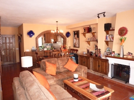Benahavis property: Townhome with 3 bedroom in Benahavis 122063