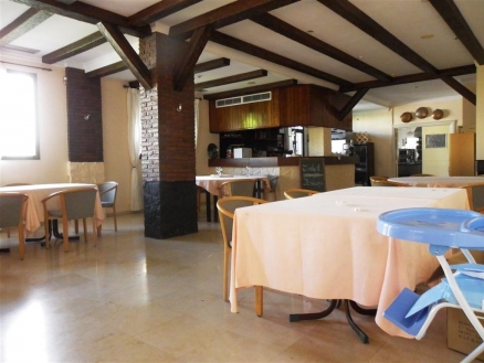 Elviria property: Commercial for sale in Elviria, Malaga 122064