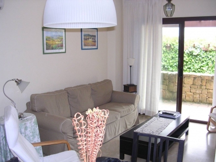 Apartment with 2 bedroom in town 122101