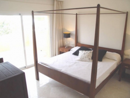 Malaga&nbsp;property&nbsp;|&nbsp;4&nbsp;bedroom&nbsp;Villa&nbsp;122111