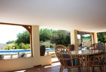 Villa&nbsp;for&nbsp;sale&nbsp;in&nbsp;town,&nbsp;Spain&nbsp;122113