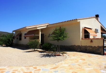 Villa&nbsp;with&nbsp;4&nbsp;bedroom&nbsp;in&nbsp;town,&nbsp;Spain&nbsp;122113
