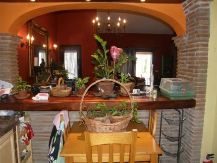 Villa&nbsp;for&nbsp;sale&nbsp;in&nbsp;town,&nbsp;Spain&nbsp;122147