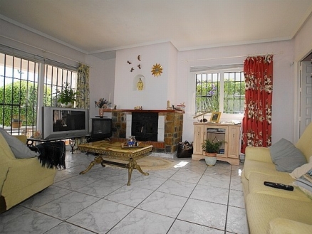 Villa&nbsp;in&nbsp;Malaga&nbsp;for&nbsp;sale&nbsp;122207