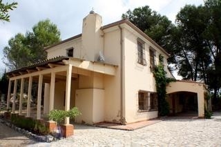 Villa&nbsp;for&nbsp;sale&nbsp;in&nbsp;town,&nbsp;Spain&nbsp;122608