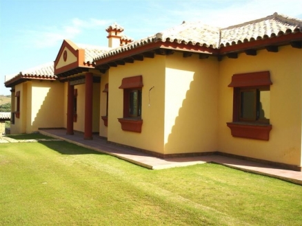 Sotogrande&nbsp;property:&nbsp;Villa&nbsp;for&nbsp;sale&nbsp;in&nbsp;Sotogrande,&nbsp;Spain&nbsp;123077