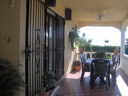 Estepona property: Estepona Villa 123079
