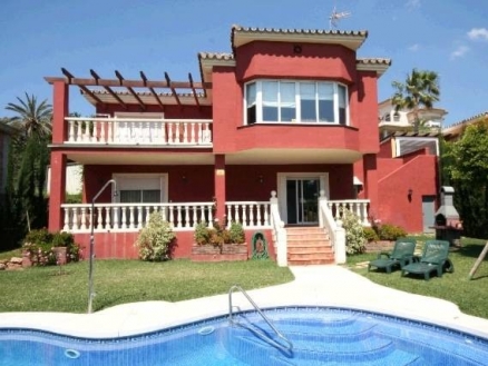 Las Chapas De Marbella property: Malaga property | 3 bedroom Villa 123379