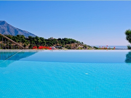 El Madronal property: Villa for sale in El Madronal 123500