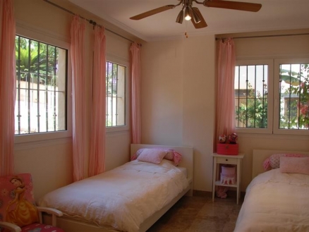Malaga property | 3 bedroom Apartment 123545