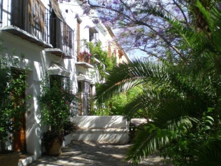 Townhome with 2 bedroom in town, Spain 123572