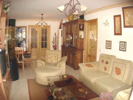 Estepona property: Apartment with 3 bedroom in Estepona, Spain 123759