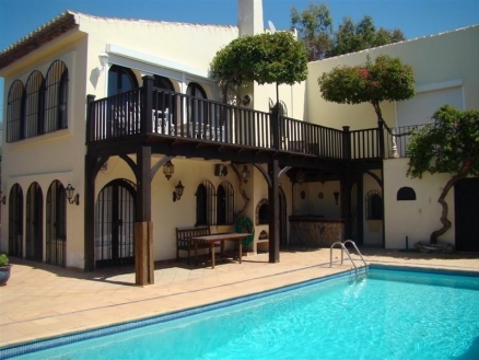 Estepona property: Villa for sale in Estepona 123909