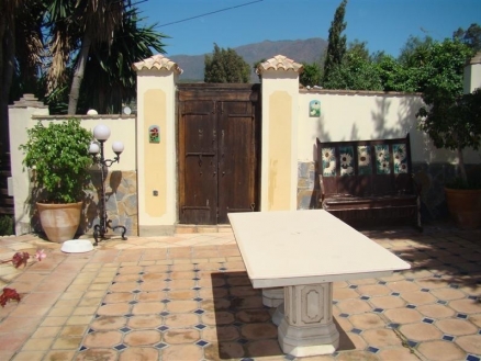 Estepona property: Estepona, Spain | Villa for sale 123909