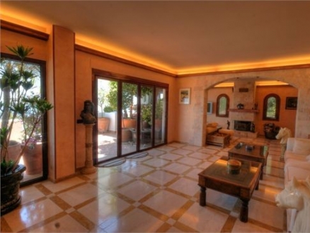 Elviria property: Apartment for sale in Elviria 124167