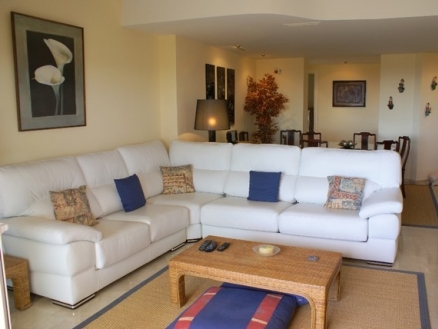 Elviria property: Apartment with 3 bedroom in Elviria 124513