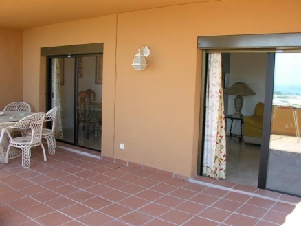 Estepona property: Apartment for sale in Estepona, Malaga 124577